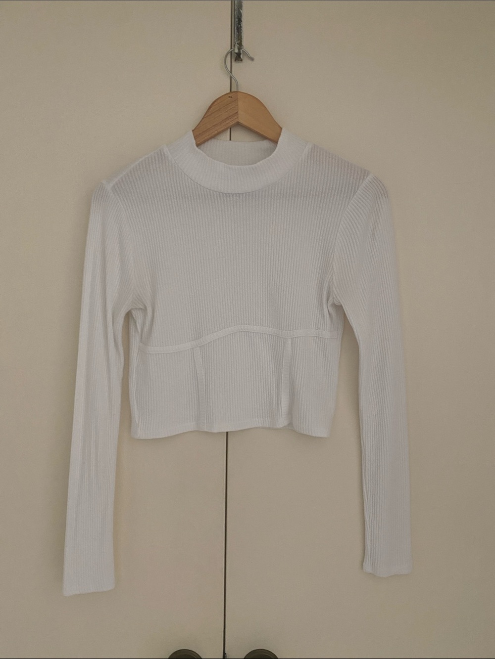 PacSun White Ribbed Mock Neck Long Sleeve Crop Top